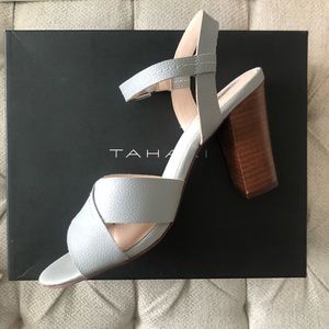 Tahari size 7.5 sandals with heels